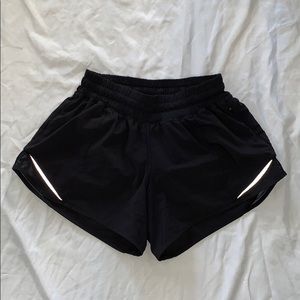 Lululemon shorts size 4 tall
